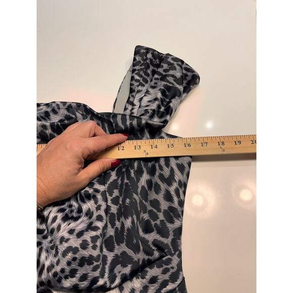 Tadashi Shoji Leopard Print Ruched Front Square Neckline Sheath Dress Size 8 - Picture 8 of 10